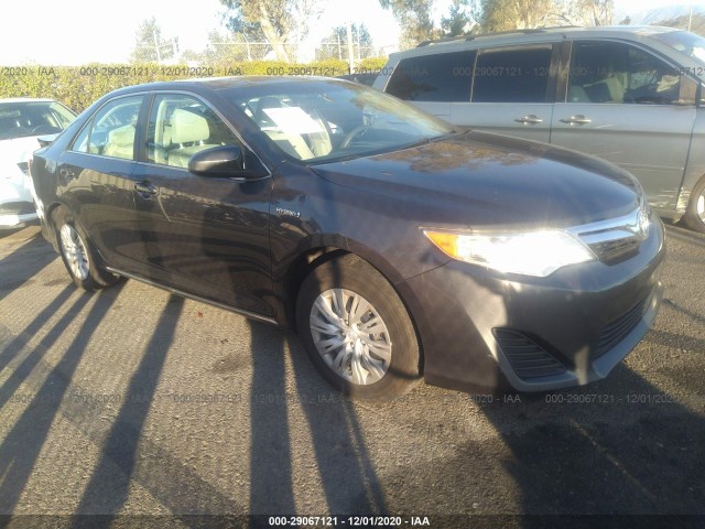 Toyota Camry hybrid (2012)