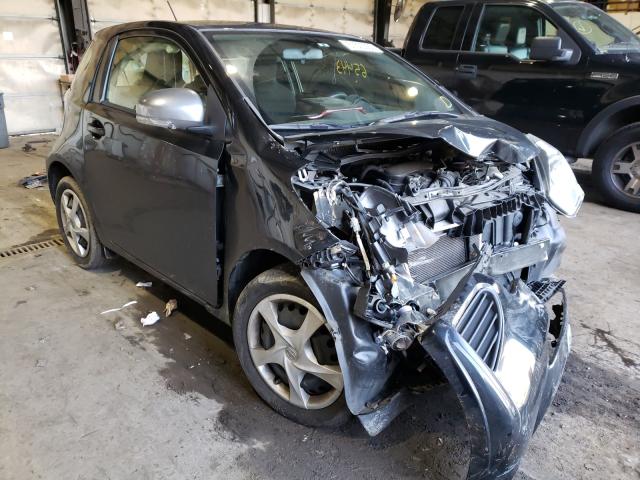 Toyota Scion iq (2014)