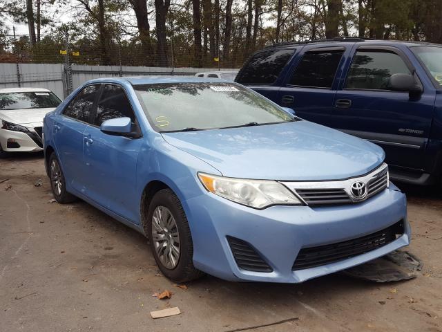 Toyota Camry le a (2012)