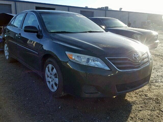 Toyota Camry base (2011)