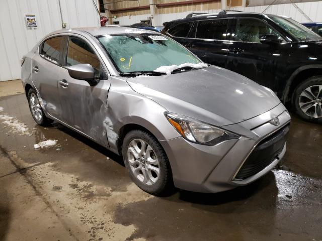 Toyota Scion ia (2016)
