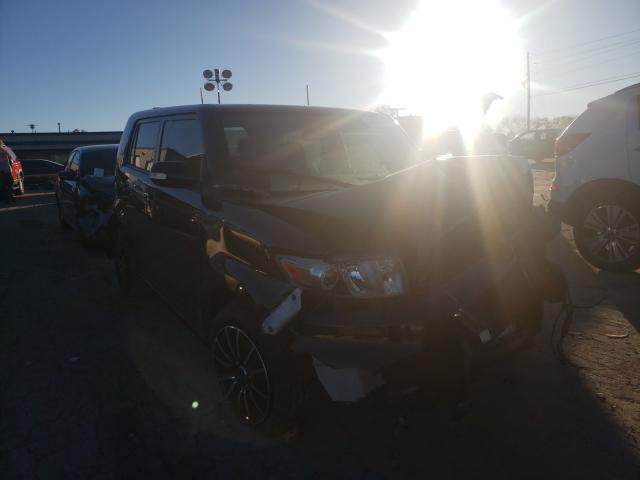 Toyota Scion xb (2014)