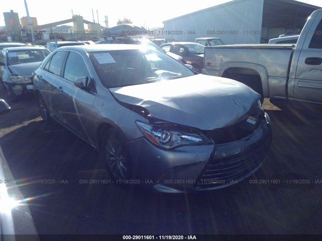 Toyota Camry hybrid (2015)
