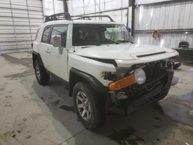 Toyota Fj cruiser (2014)