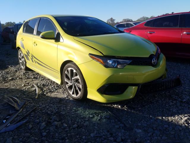 Toyota Scion im (2016)