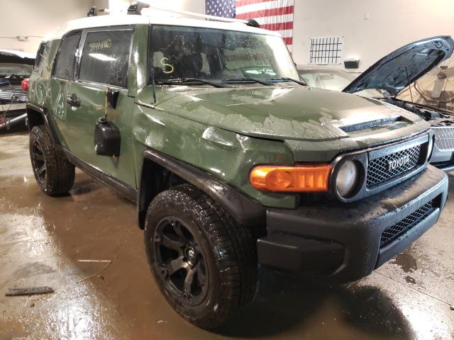 Toyota Fj cruiser (2010)
