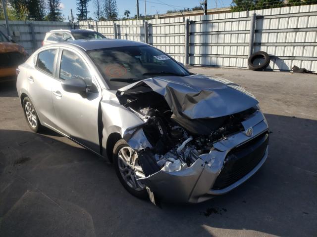 Toyota Scion ia (2016)