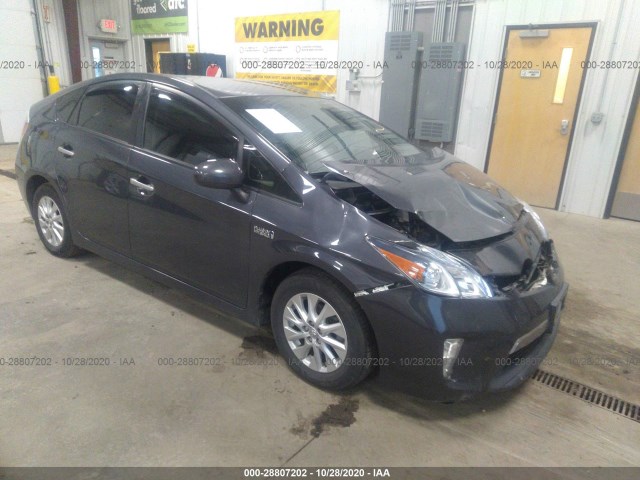Toyota Prius plug-in (2015)