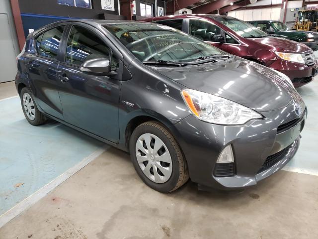Toyota Prius c (2013)