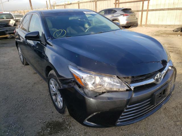 Toyota Camry (2015)