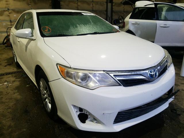 Toyota Camry hybr (2013)