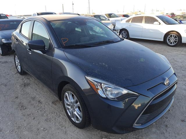 Toyota Scion ia (2016)