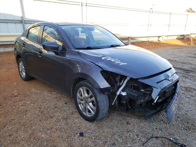 Toyota Scion ia (2016)