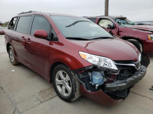 Toyota Sienna le (2018)