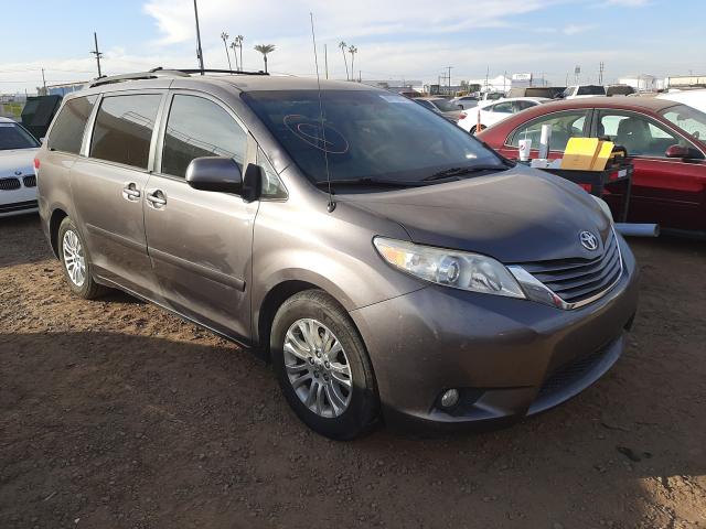 Toyota Sienna xle (2011)
