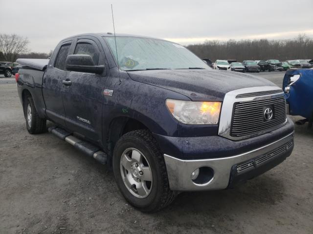 Toyota Tundra dou (2012)