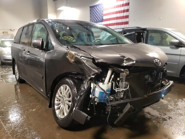 Toyota Sienna xle (2012)