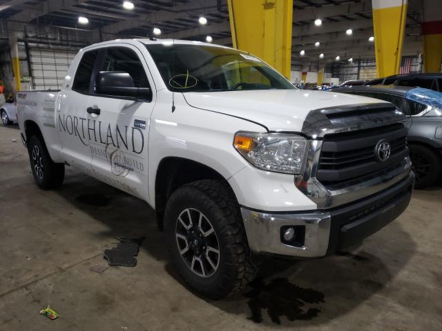 Toyota Tundra dou (2015)