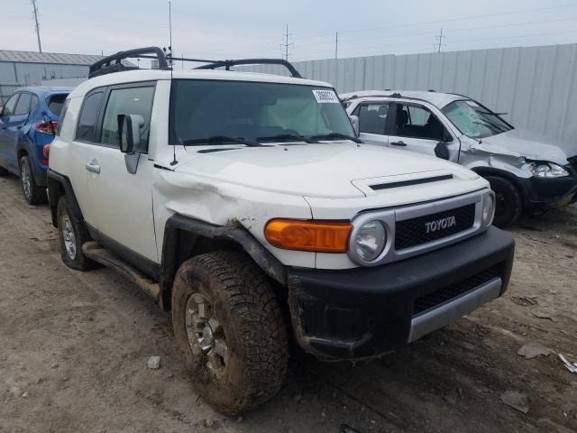 Toyota Fj cruiser (2012)