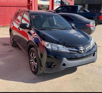 Toyota Rav4 le (2015)