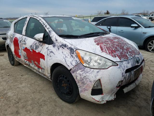 Toyota Prius c (2013)