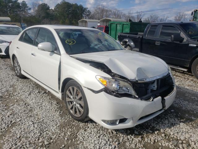 Toyota Avalon bas (2011)