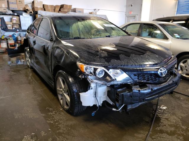 Toyota Camry l (2014)