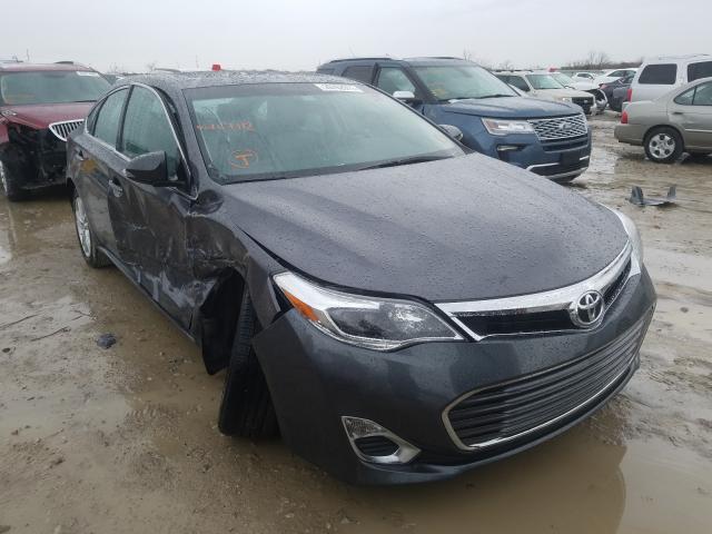 Toyota Avalon xle (2015)