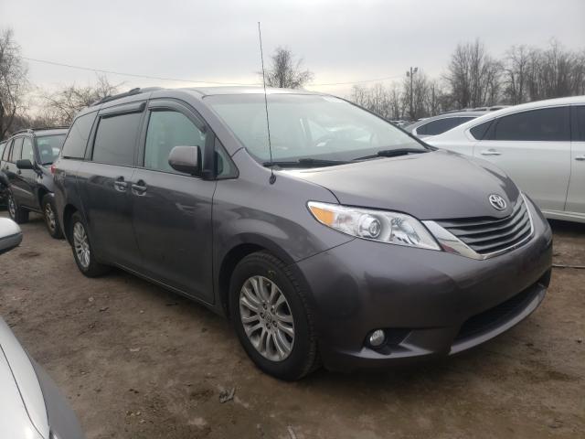 Toyota Sienna xle (2013)