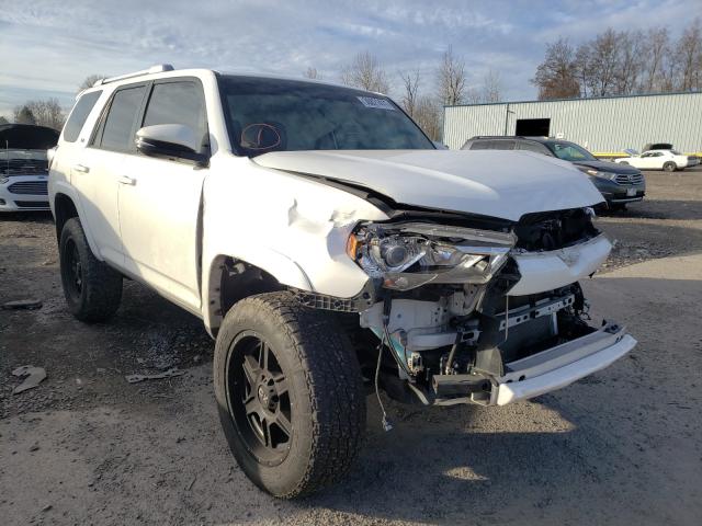 Toyota 4runner sr (2017)
