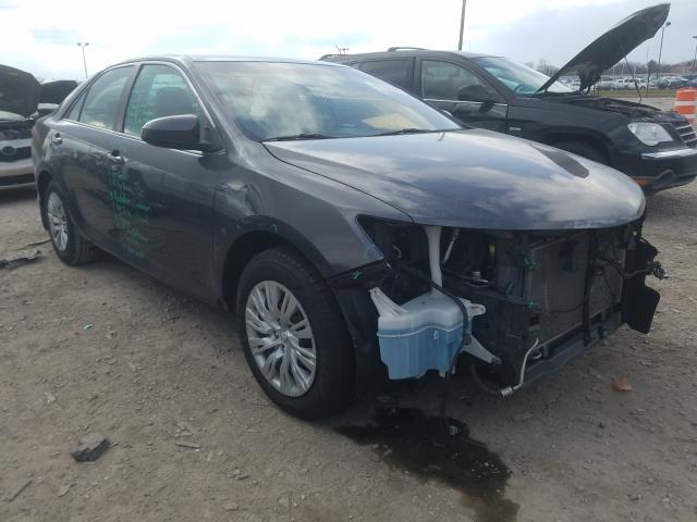 Toyota Camry base (2012)
