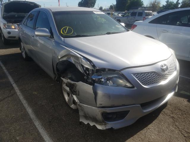 Toyota Camry base (2010)