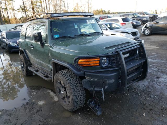 Toyota Fj cruiser (2011)
