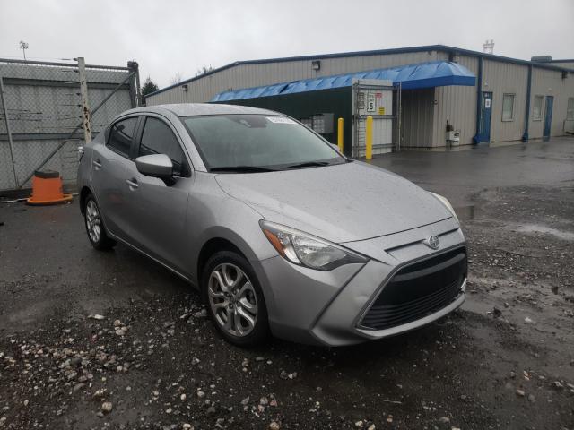 Toyota Scion ia (2016)