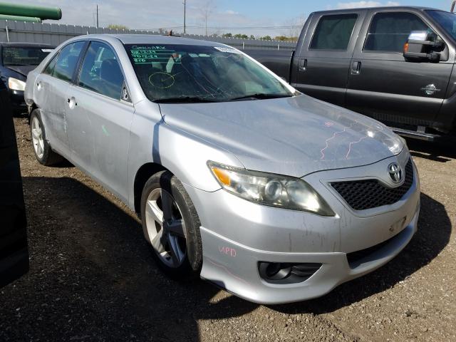 Toyota Camry base (2011)