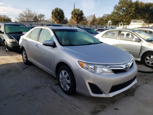 Toyota Camry l (2014)