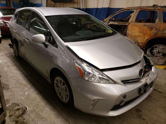 Toyota Prius v (2012)