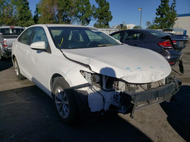 Toyota Camry le (2015)