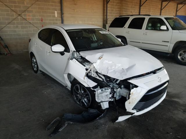Toyota Scion ia (2016)