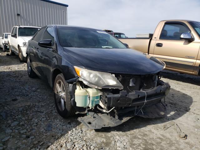 Toyota Camry l (2014)