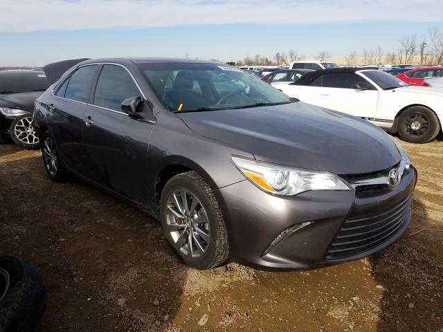 Toyota Camry le (2015)