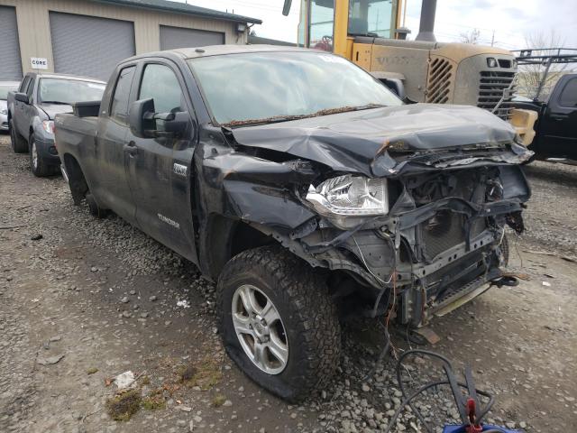 Toyota Tundra dou (2015)
