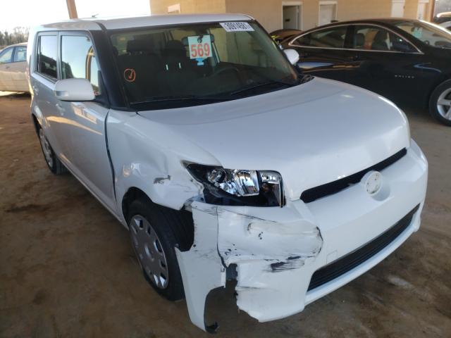 Toyota Scion xb (2015)