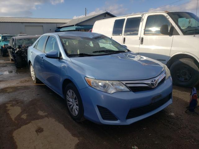 Toyota Camry base (2012)