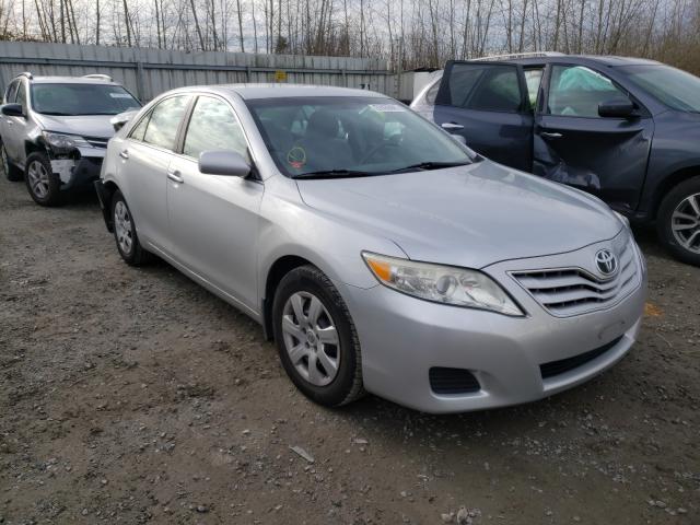 Toyota Camry base (2010)