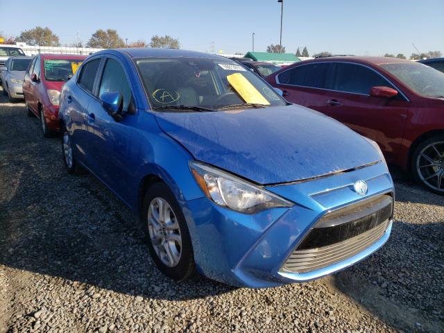 Toyota Scion ia (2016)
