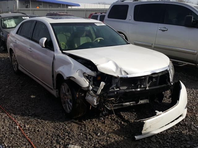 Toyota Avalon bas (2011)