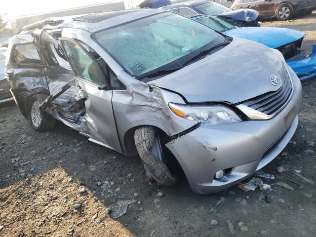 Toyota Sienna xle (2012)