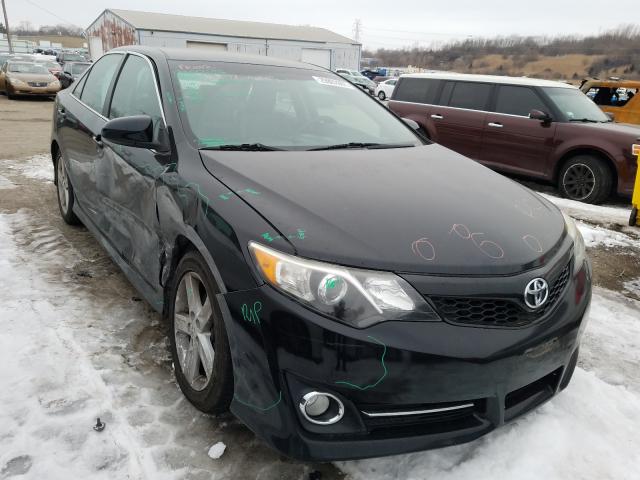 Toyota Camry base (2012)