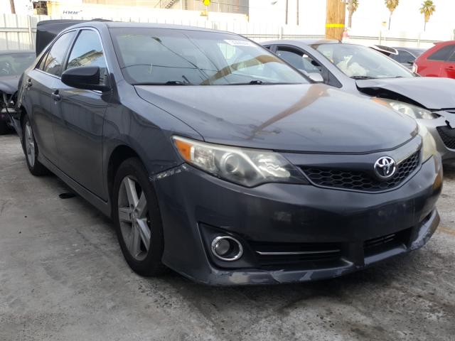 Toyota Camry base (2012)